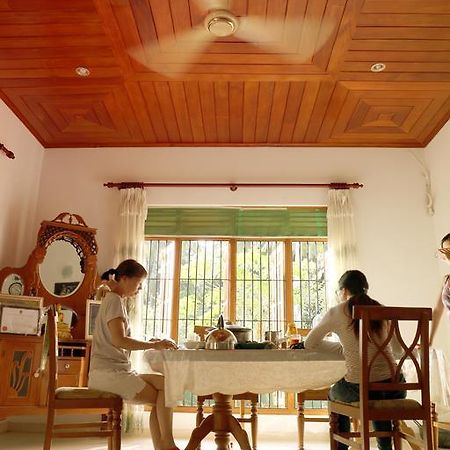 Lumbini Villa Bentota Kültér fotó